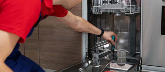 Appareils électroménagers en panne et hors garantie