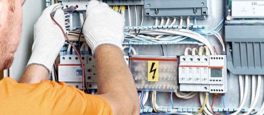 Travaux d'électricité